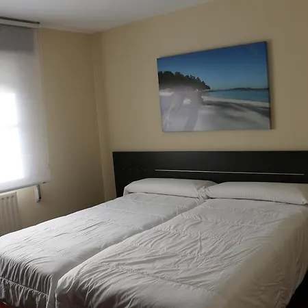 Apartamento ático San Cibrán Aldán
