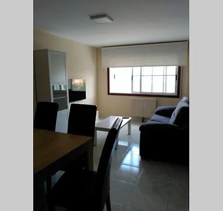 Apartamento ático San Cibrán Aldán